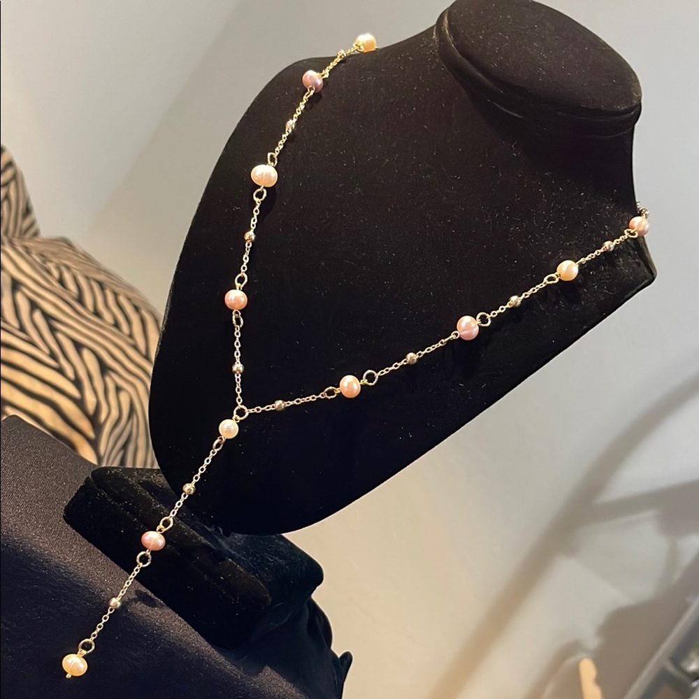 Elegant Freshwater Pearl Necklace